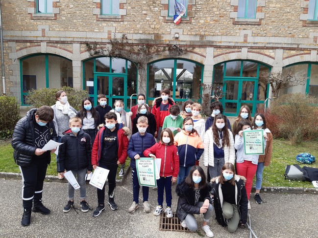 9 équipes se sont lancées… - Collège Public François Brune - Pleine ...